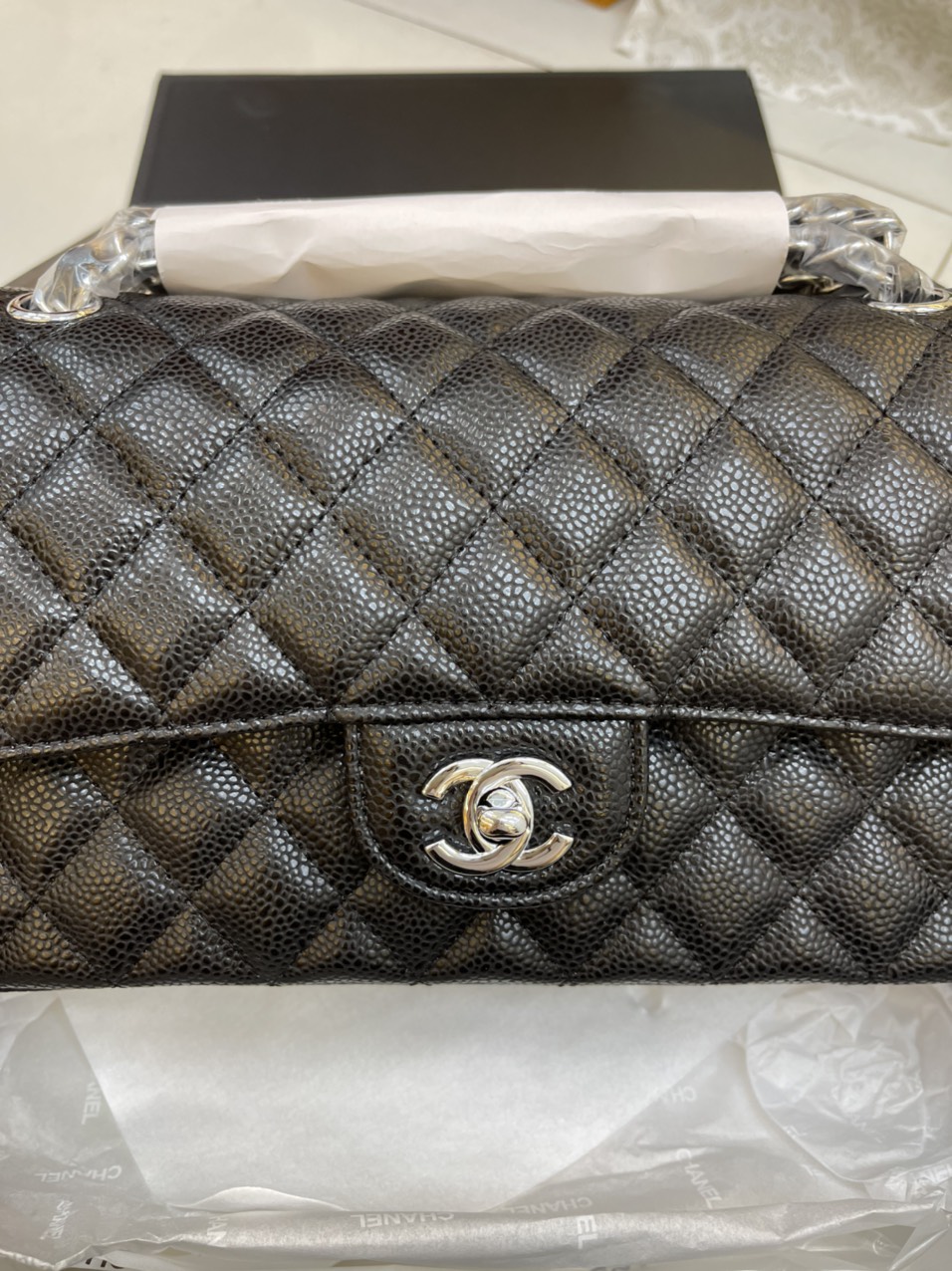 Túi Xách Chanel Super Classic Da Hạt Khóa Bạc 25CM
